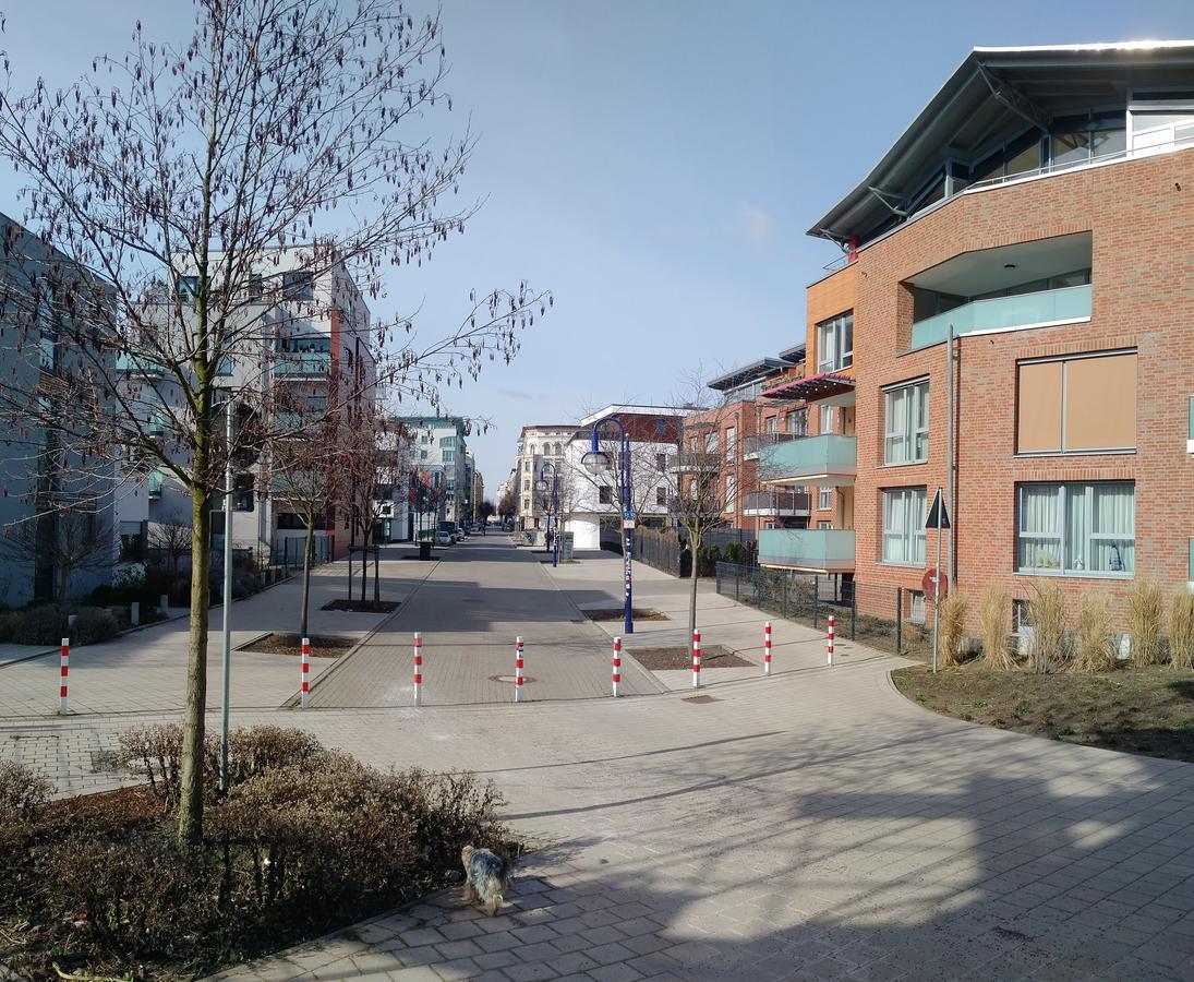 Aaron - Privatunterkunft Magdeburg Exterior foto