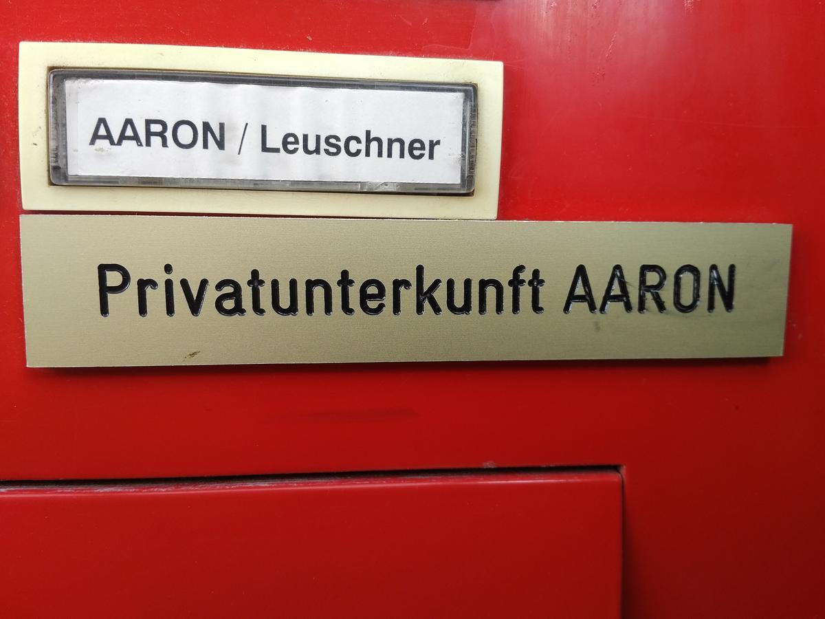 Aaron - Privatunterkunft Magdeburg Exterior foto